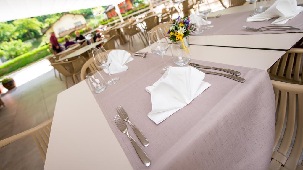 Hotel-Restaurant Ackersand Eksteriør billede