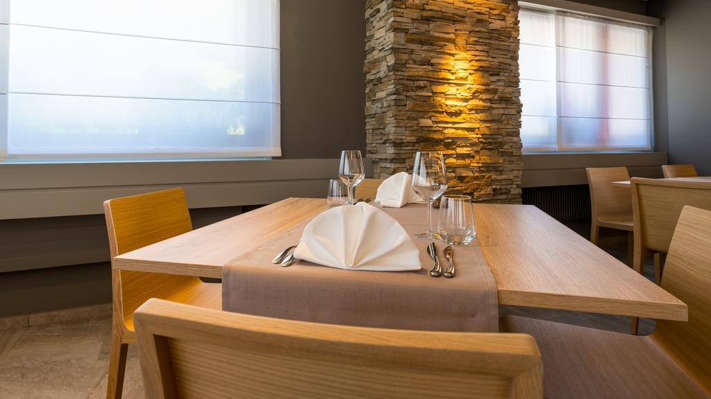 Hotel-Restaurant Ackersand Eksteriør billede